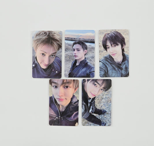 CORTIS 1st EP album Color Outside The Line - Soundwave Lucky Draw Event Photocard R2 [25.10.10]
