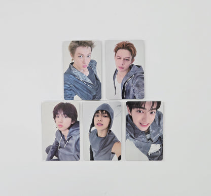 CORTIS 1st EP album Color Outside The Line - Beatroad Lucky Draw Event Photocard R2 [25.10.10]