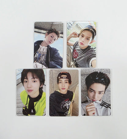 CORTIS 1st EP album Color Outside The Line - Music Atr Special Gift Event Photocard [25.11.27]