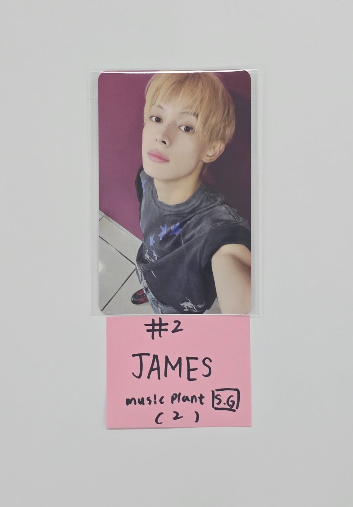 CORTIS 1st EP album Color Outside The Line - Music Plant Special Gift Event Photocard [25.12.09]